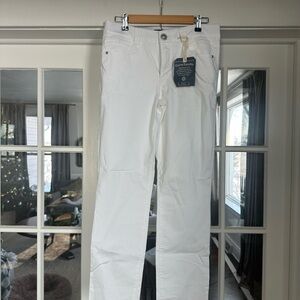 NWT Democracy absolution straight leg Jeans SIZE 10